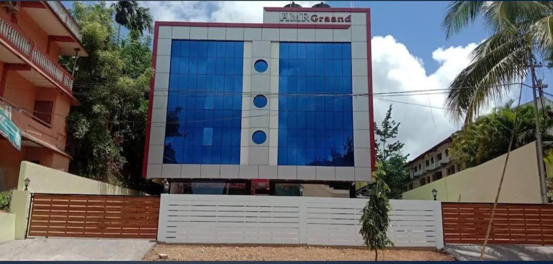 New Hotel Amr Grand 布莱尔港 外观 照片